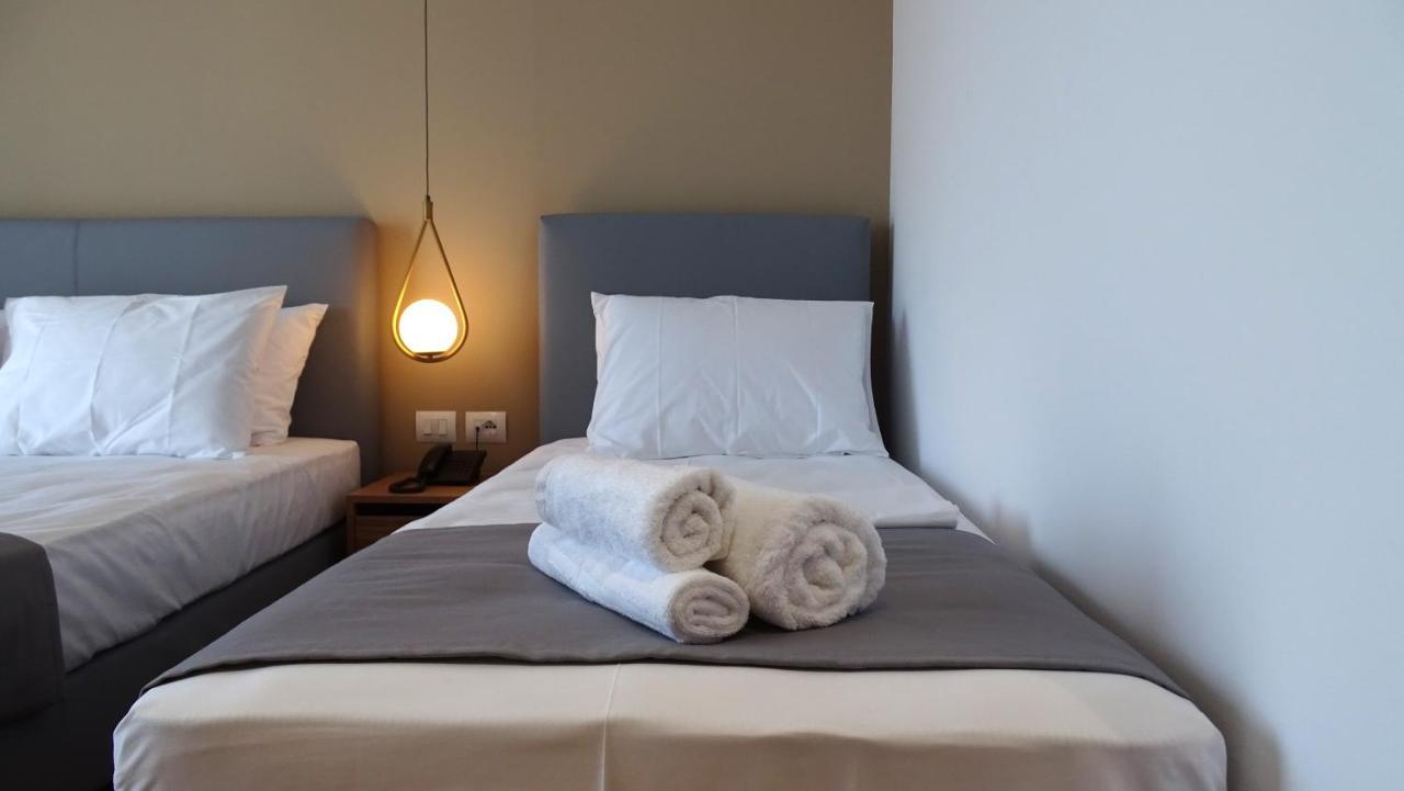 קסאמיל Valmar Hotel מראה חיצוני תמונה